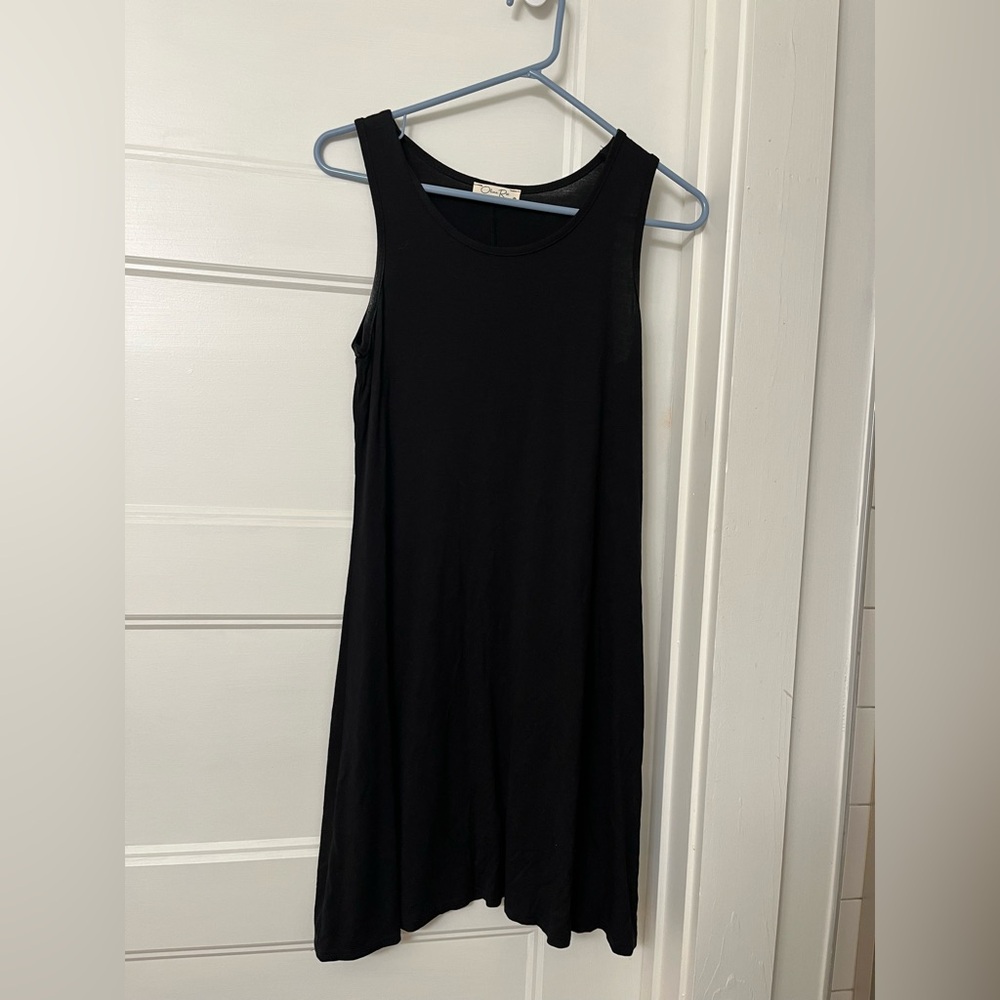 Olivia Rae Classic Black Top
